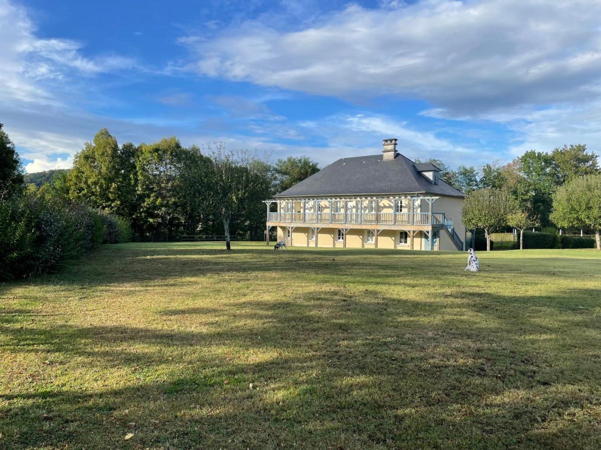 *A Setting Between Dordogne And Swimming Pool* Leilighet Argentat Eksteriør bilde